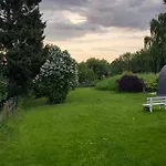 Fargerik Retro Enebolig,parkering Pa Stedet! *