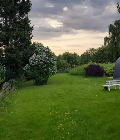 Fargerik Retro Enebolig,parkering Pa Stedet! *