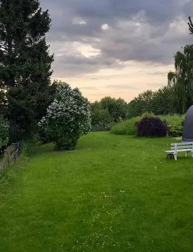 Fargerik Retro Enebolig,parkering Pa Stedet! *